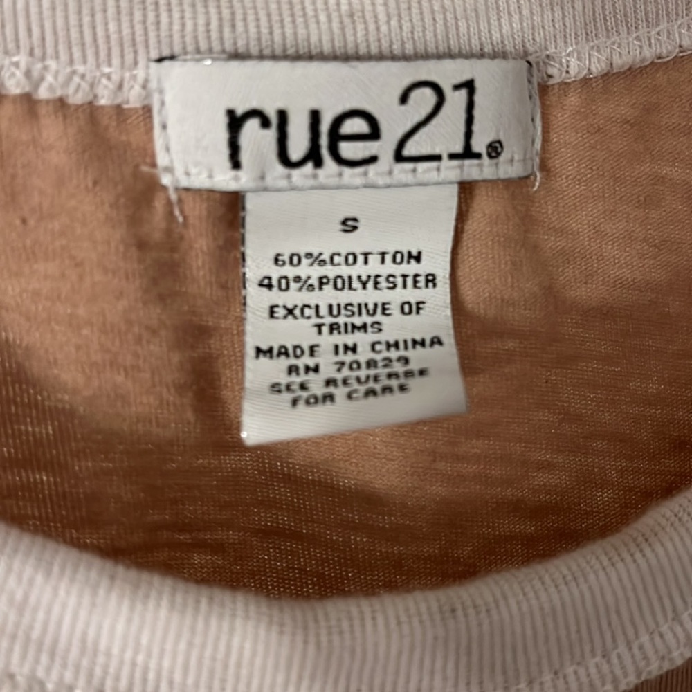 Size small - Picture 2 of 2